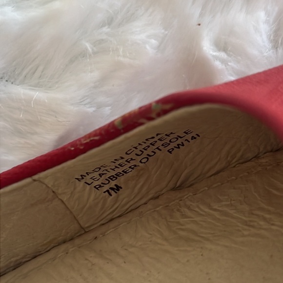 Red leather Michael Kors pumps - Picture 14 of 14